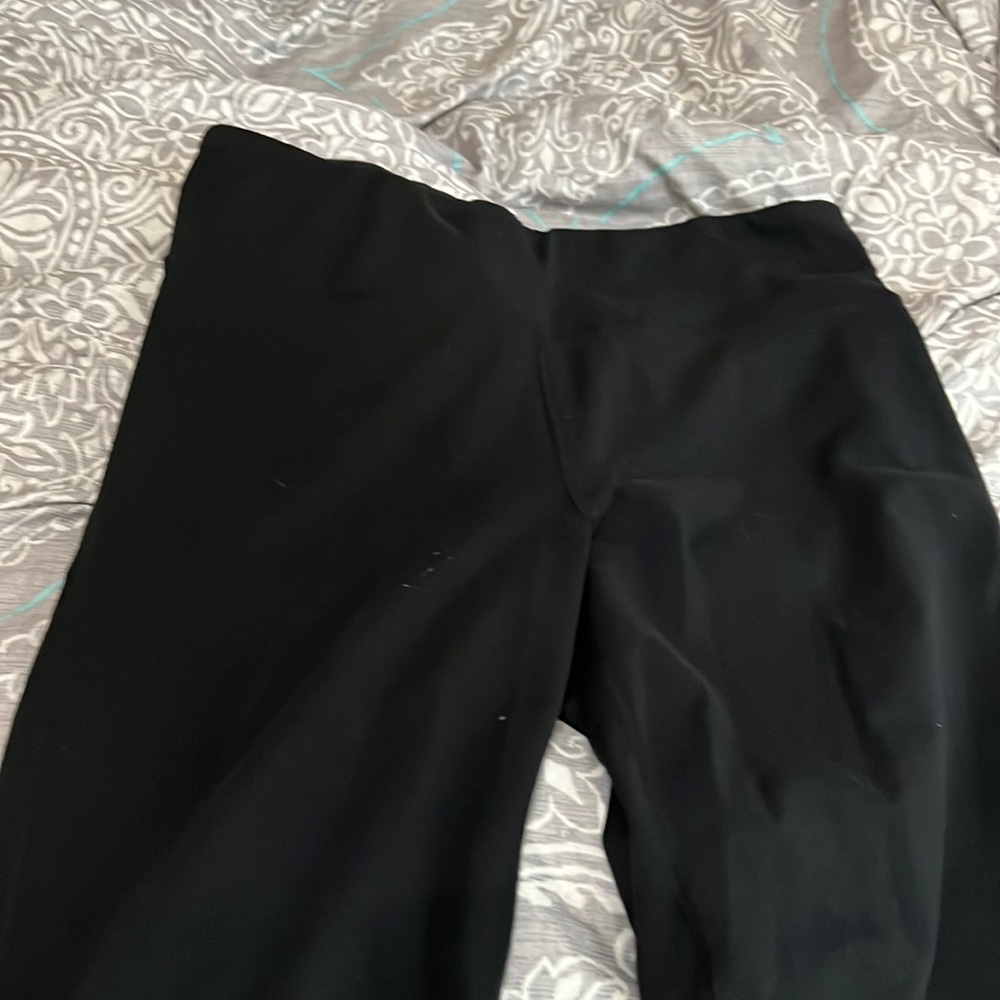 Black leggings